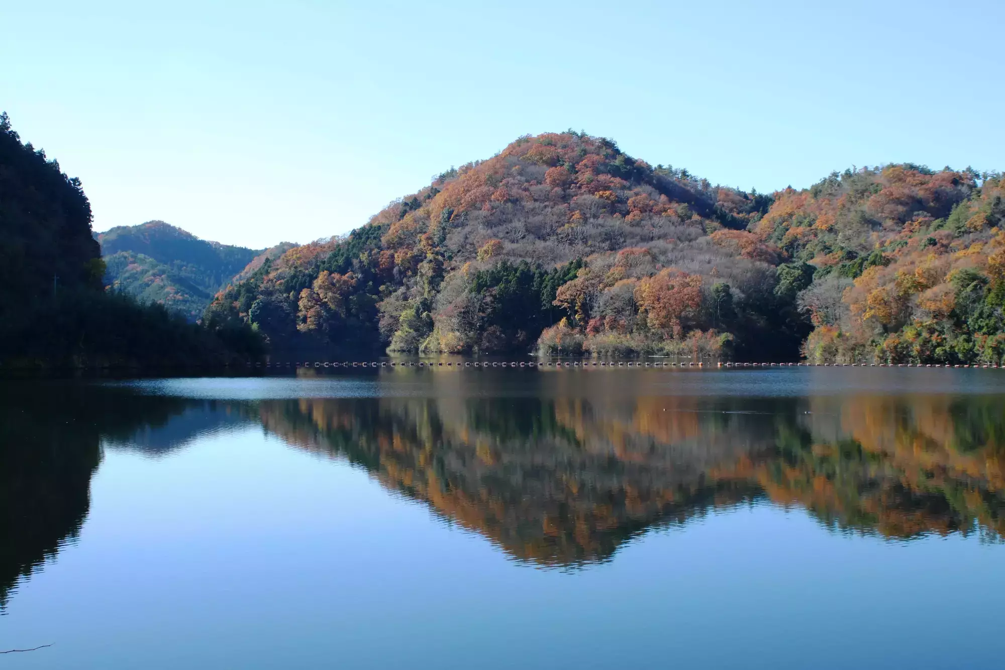 【関東】初心者におすすめの低山15選！絶景の日帰り登山が楽しめる近くのハイキングコースをご紹介