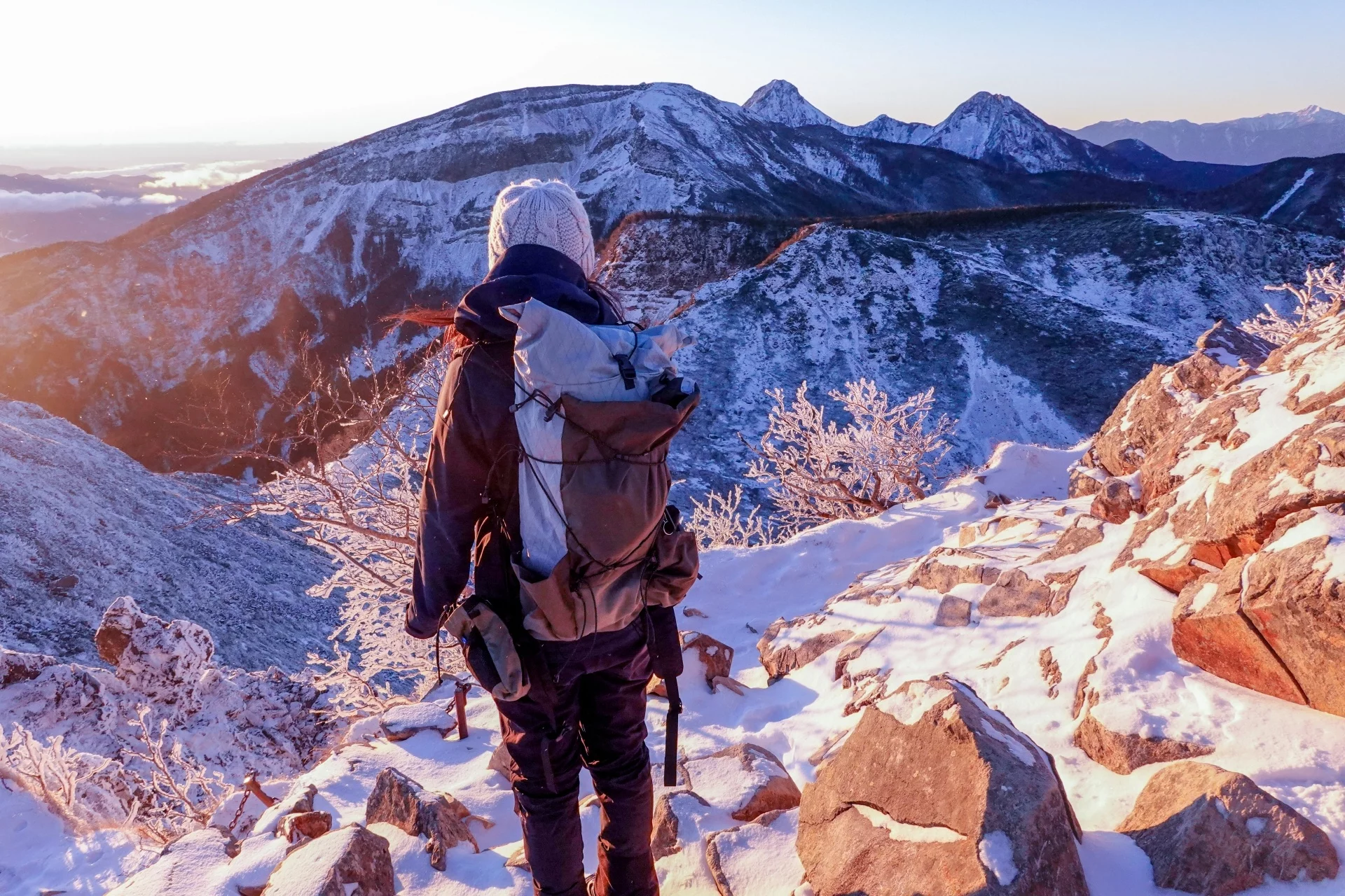 【24-25年版】厳しい寒さから頭を守る冬山登山におすすめのビーニー(ニット帽)10選！