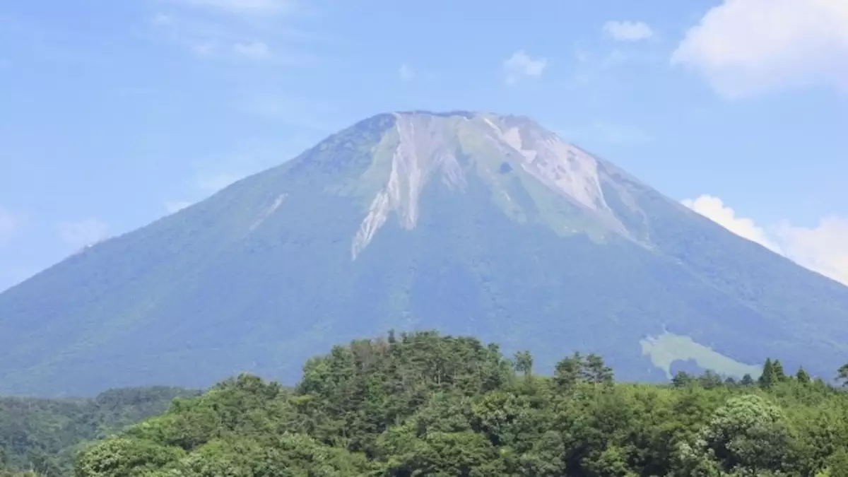 四国と中国地方の日本百名山の大山