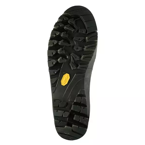 ハードな山行にも安心して履ける登山靴『トランゴ アルプ エボ GTX』