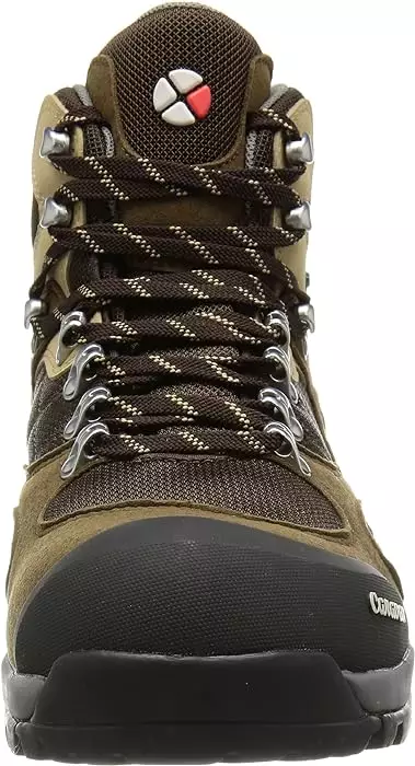 キャラバン登山靴の代表モデル『トレッキングシューズ C1_02S』