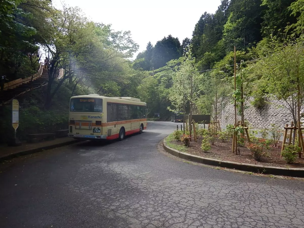 低山　おすすめ　塔ノ岳　ヤビツ峠バス停