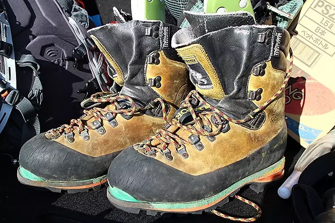 スポルティバ ネパールエクストリーム　信頼できる冬山用登山靴