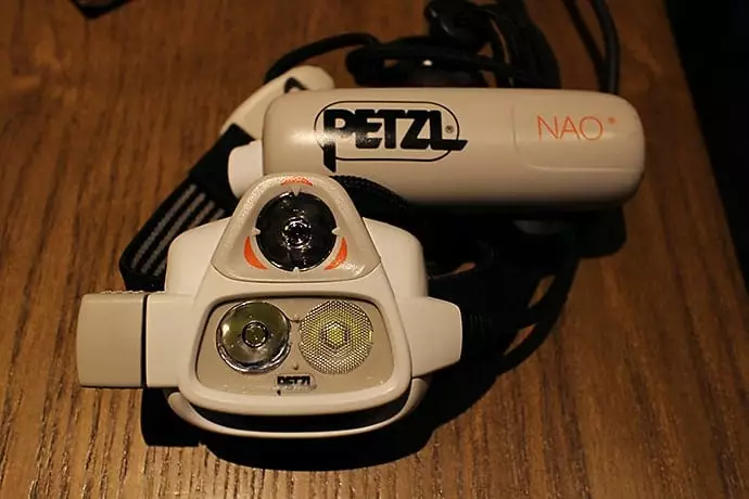 PETZL（ペツル）NAO　先進性と機能性に長けたヘッドライト