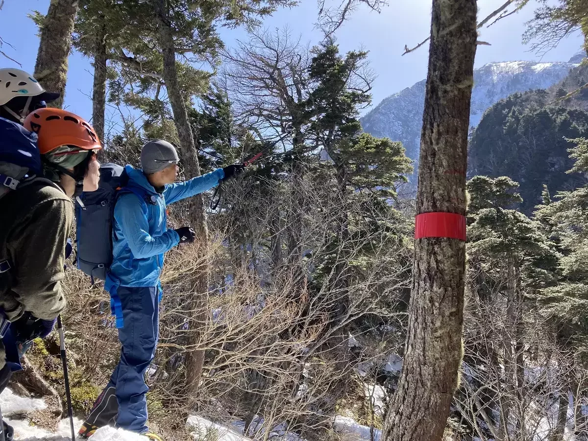 【24-25年版】快適な秋冬登山に！おすすめのインナーグローブ10選！