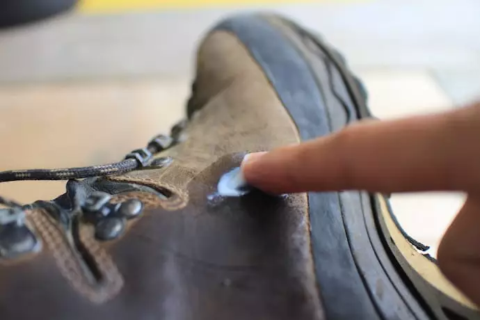 革の登山靴におすすめの-メンテナンスとお手入れ方法