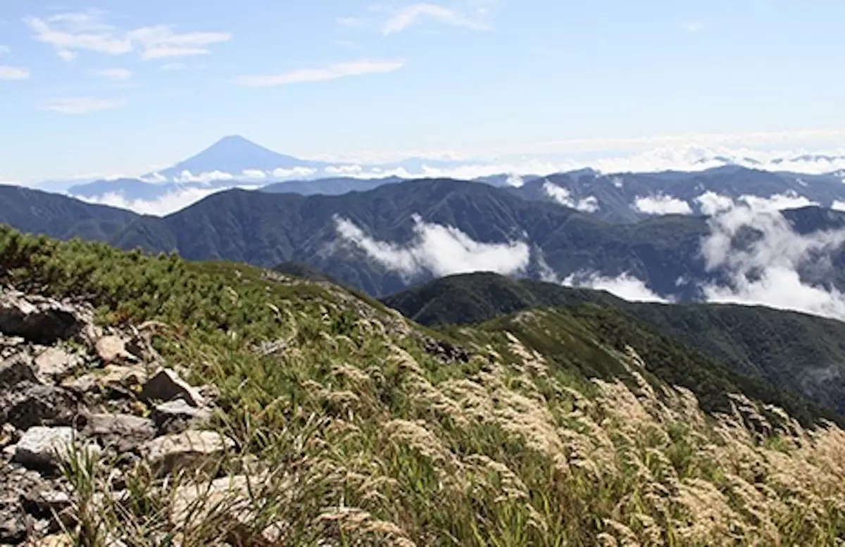 茶臼岳（南アルプス）山頂からの眺望