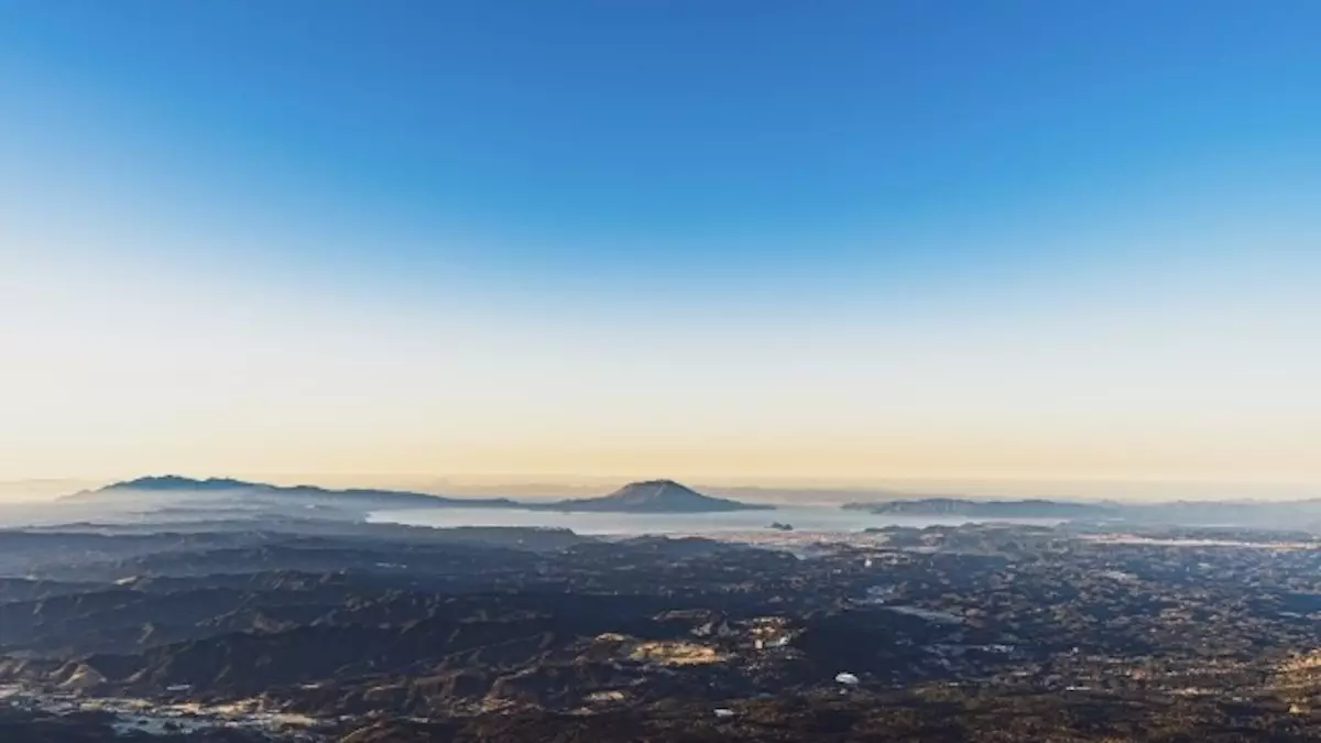 高千穂峰登山夢ヶ丘ルートから見た桜島