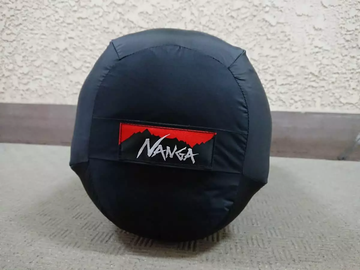 ナンガ NANGA オーロラ 900 DX 山渓ｘナンガ - アウトドア寝具