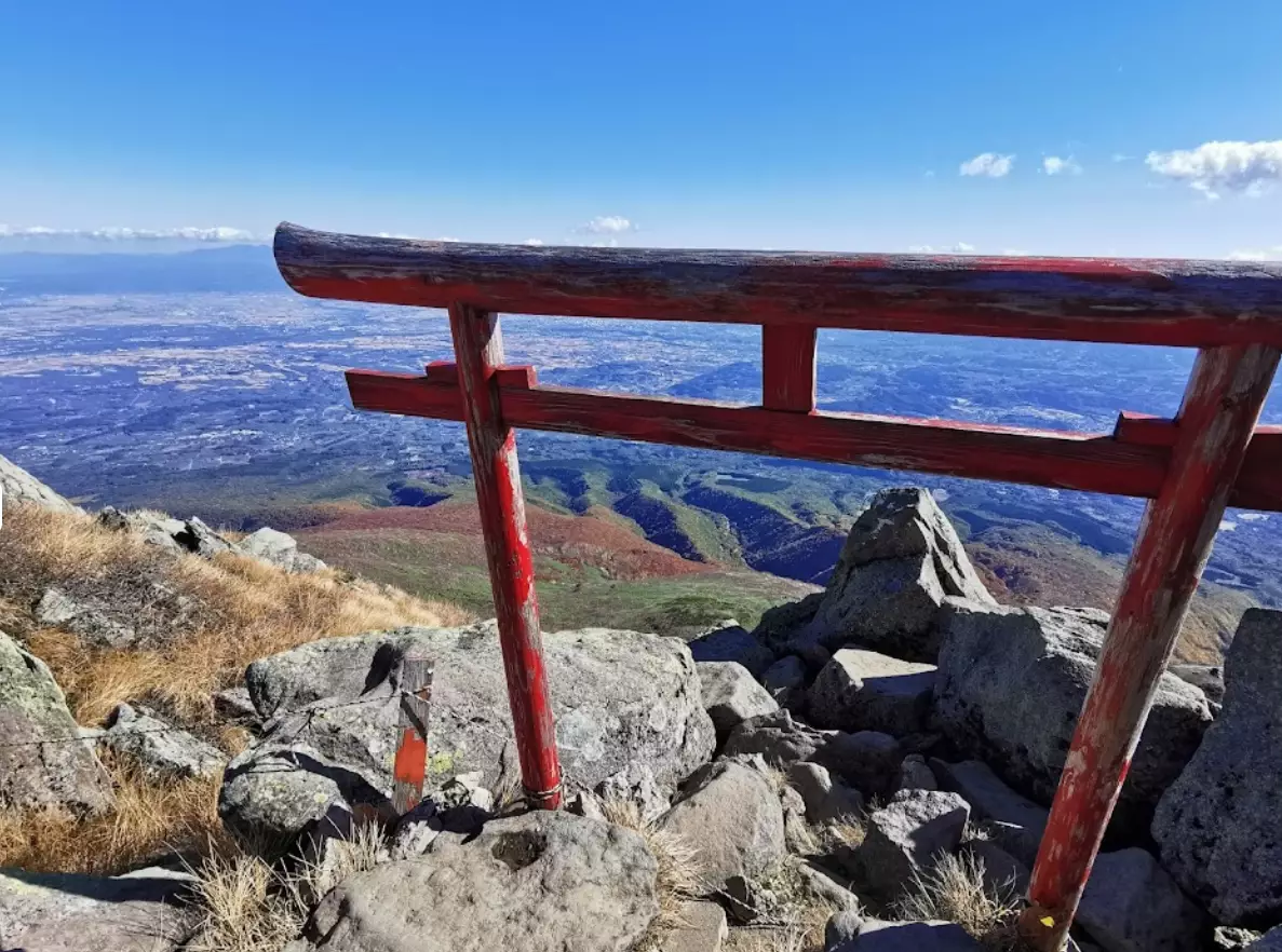青森県最高峰から望む大パノラマ