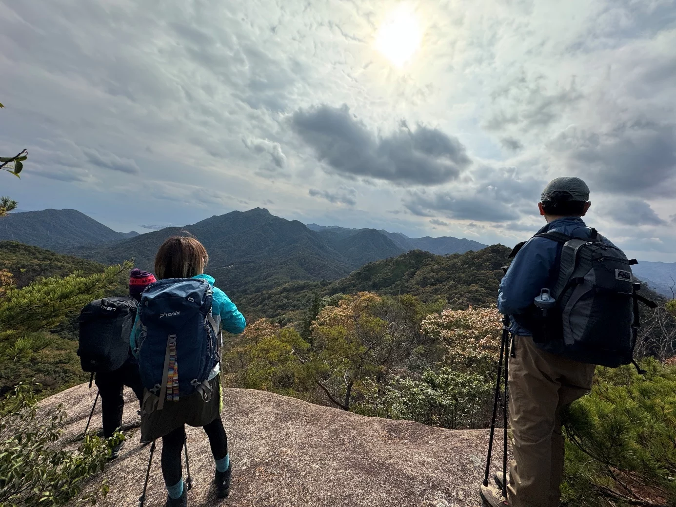 駅からハイキングができる広島の山：河平連山