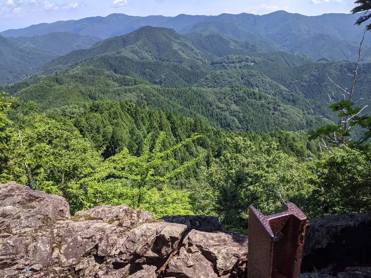伊豆ヶ岳山頂の景色