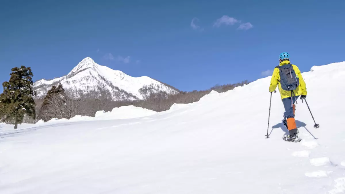 スノーシュートレッキングのイメージ　大山鏡ヶ成