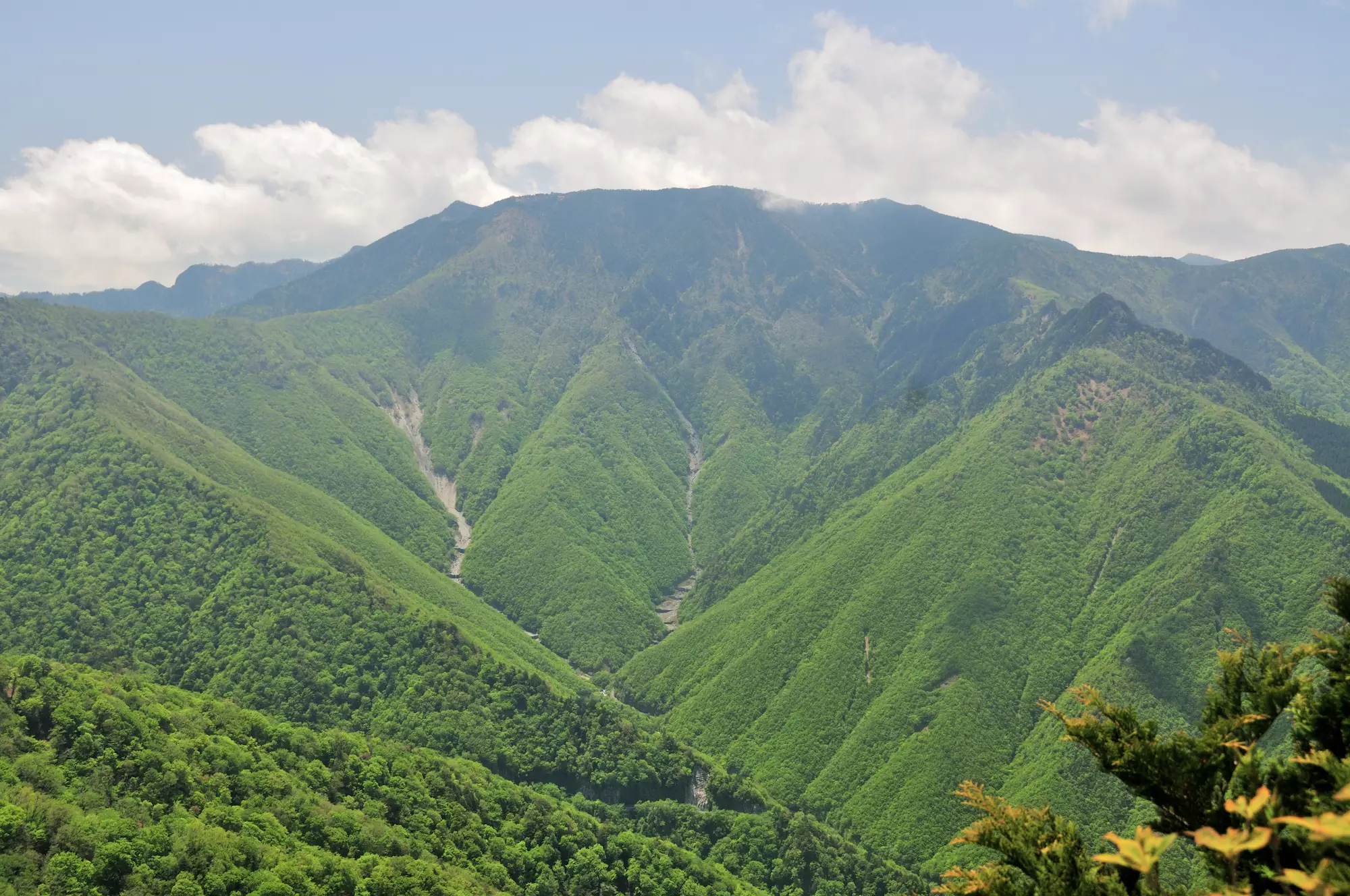 奈良県弥山登山-難易度別ルート紹介！難易度高めに挑戦したいならおすすめ！